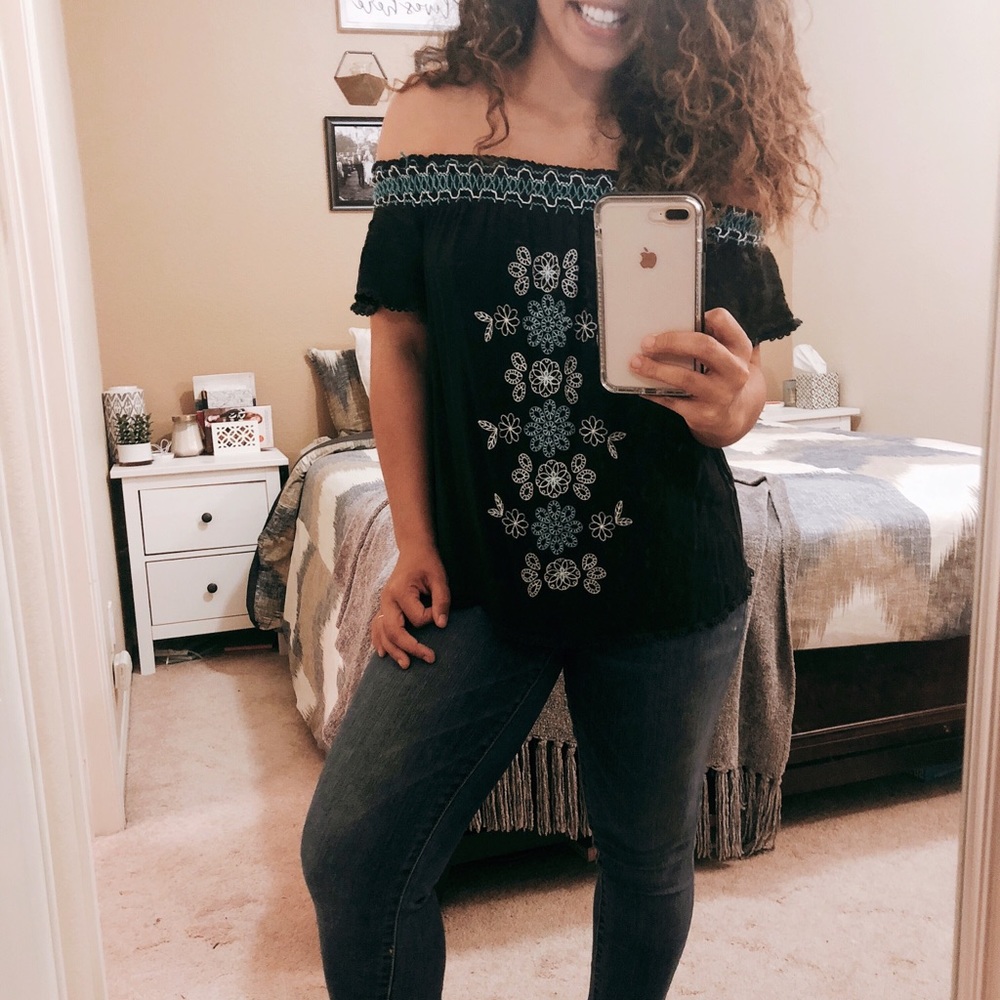 Printed off shoulder top